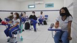 Aulas presenciais nas escolas da rede privada de Petrolina retornaram nesta segunda (05)