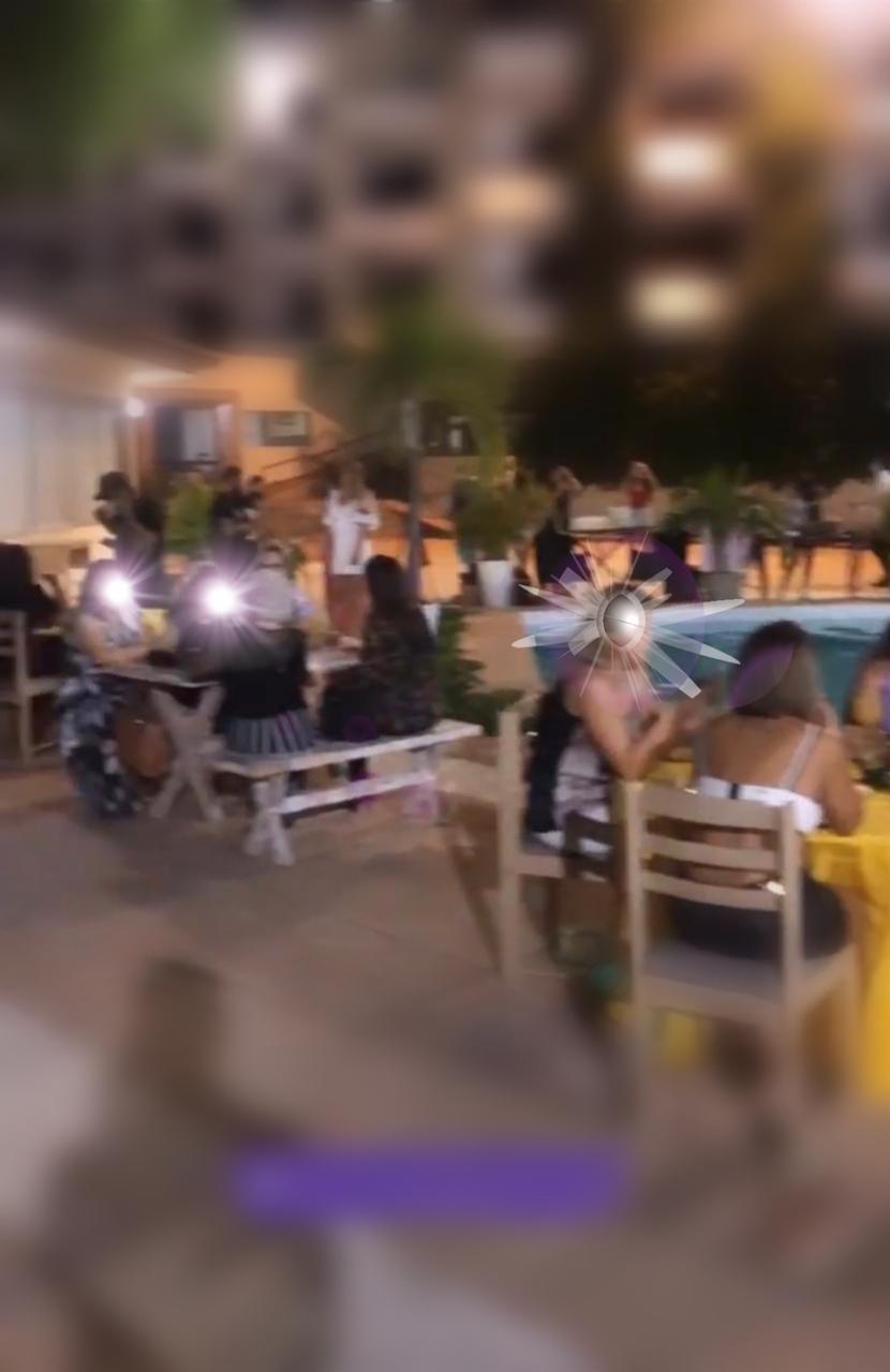 DESFILE PETRO