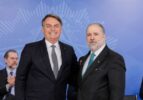Aras recomendou manutenção de investigação contra Bolsonaro, afirma jornal