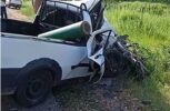 Acidente na BA 210 deixa veículos destruídos; Um dos carros transportava cilindros de oxigênio