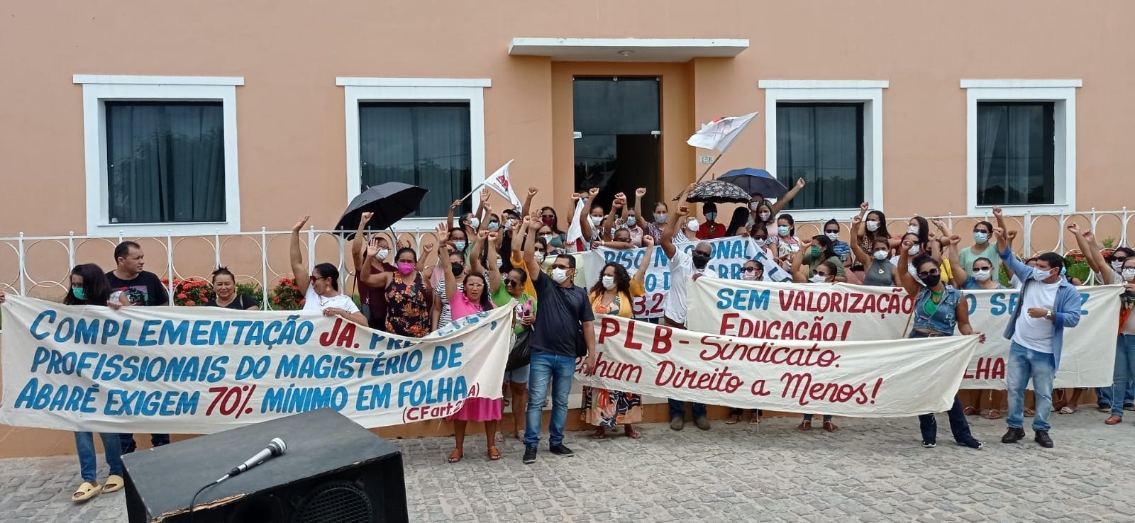 APLB Sindicato em Juazeiro participa de manifestação dos trabalhadores em educação de Abaré pela luta do piso nacional do magistério 1