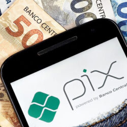 Pix bate novo recorde de transações diárias, com 73 mi de transferências