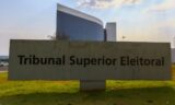 TSE determina que redes sociais excluam postagens relacionando PT com “kit gay”