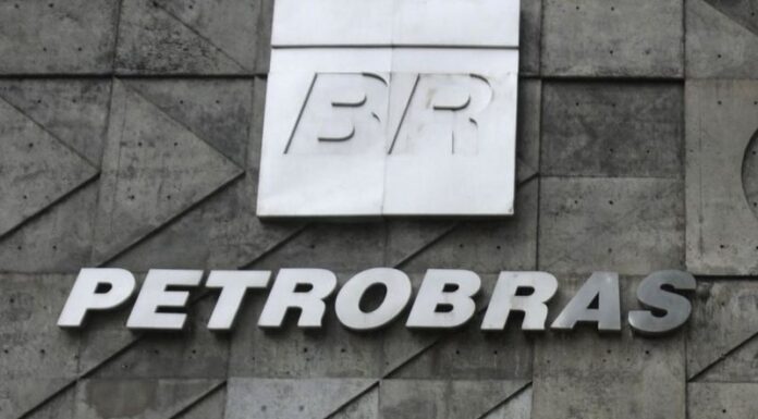 Petrobras reduz preço do diesel de R$ 3,84 para R$ 3,46