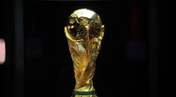 Espanha e Portugal, EUA e Bélgica jogam hoje pelas oitavas da Copa