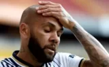 Após prisão preventiva por acusação de estupro, Pumas rescinde contrato com Daniel Alves