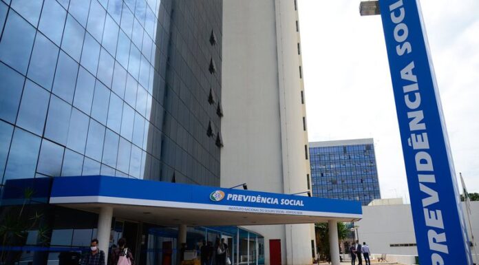 Governo prorroga até março prazo para pedido de ressarcimento do INSS