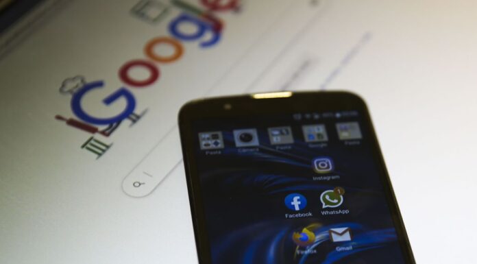 Uso de internet chega a 90,5% dos brasileiros, e diferença cai entre áreas urbanas e rurais, diz IBGE
