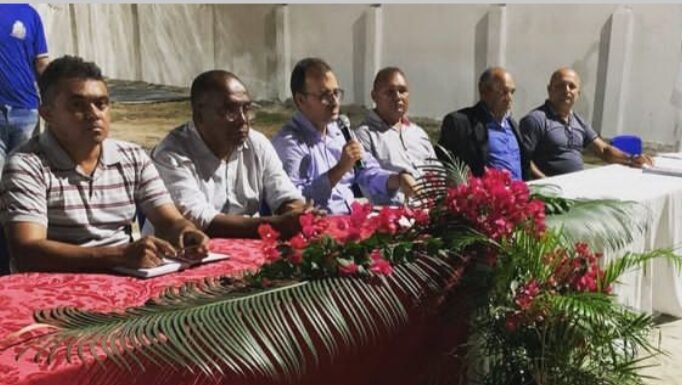 Segurança escolar foi tema de uma reunião promovida pelo Colégio Pedro Raymundo Moreira Rêgo e Associação dos Moradores do Alto da Aliança, em Juazeiro