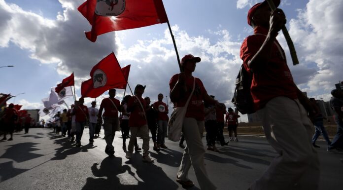 MST deve começar a sair de áreas ocupadas em Petrolina e Aracruz