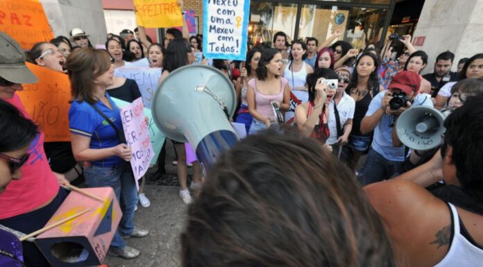 Autonomia financeira é prioridade para mulheres, aponta pesquisa