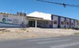 Responsáveis denunciam que alunos do Colégio Paulo VI, em Juazeiro, continuam sendo impedidos de assistir aula por não estarem com fardamento escolar; Seduc responde