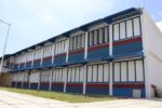 “Nossos filhos tiveram que estudar com sede”: mãe de alunos da Escola Caic, em Juazeiro, reclama de falta d’água na instituição; Seduc responde