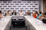 Jerônimo recebe representantes da bancada feminina da Alba e discute medidas de combate à violência de gênero e políticas públicas para as mulheres