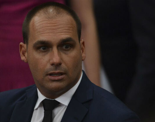 Moraes libera para julgamento ação contra Eduardo Bolsonaro por articular sanções nos EUA