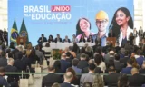 Governo anuncia R$ 5,5 bi para obras e novos campi universitários; Lula esteve em reunião na manhã de hoje com reitores