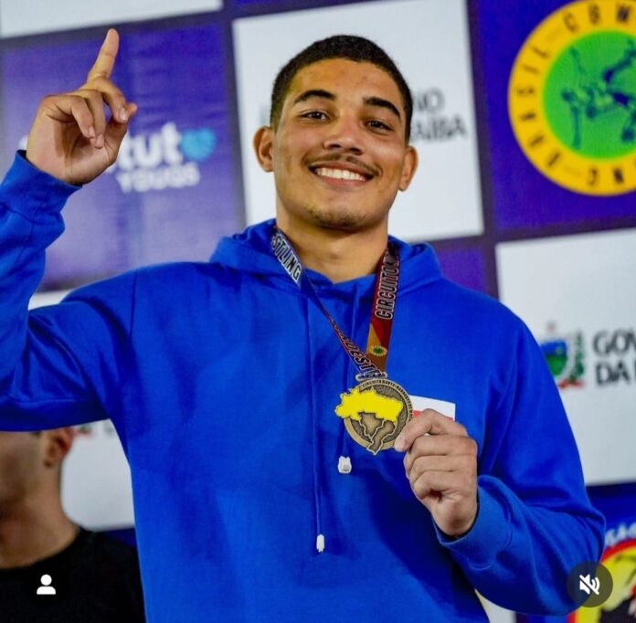 Baiano é selecionado para compor equipe de Wrestling (2)