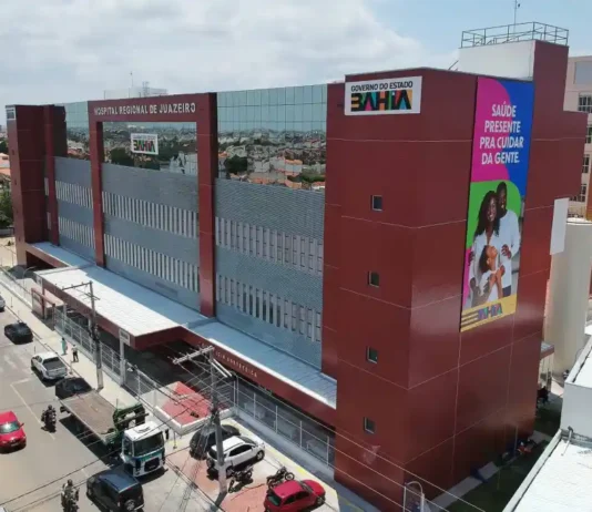 Hospital Regional de Juazeiro orienta população sobre hábitos que aumentam risco de câncer bucal