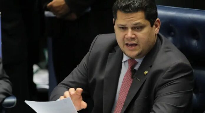 Fim da escala 6×1: Alcolumbre se reúne nesta quarta com centrais sindicais e governistas para tratar do tema