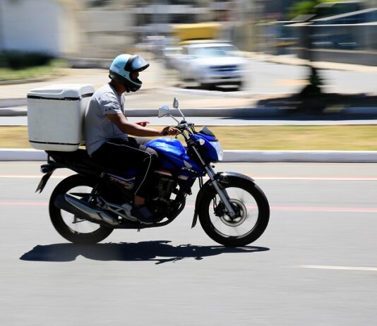 Veículos com placas de finais 7 e 8 têm desconto de 8% no IPVA