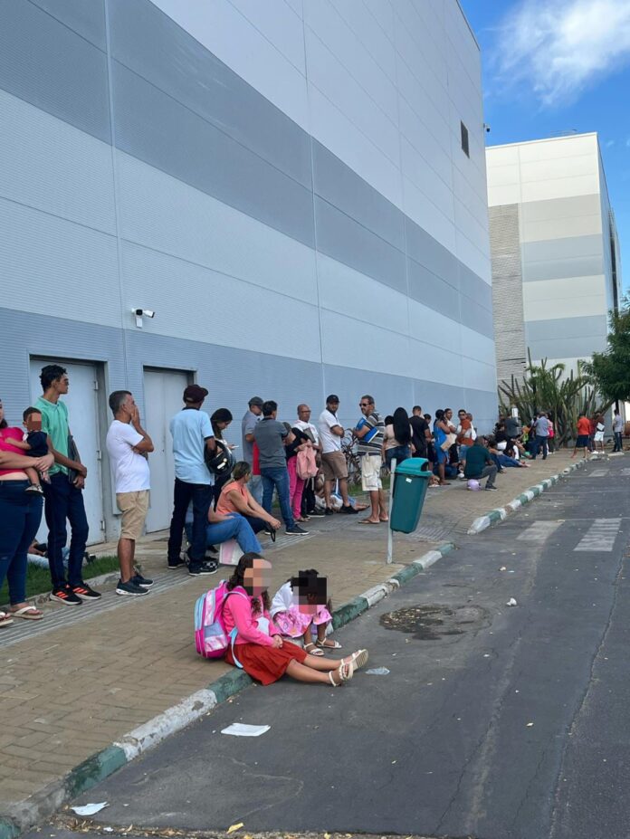 f6e3fe60-c066-413e-9bc8-76f6a0083381