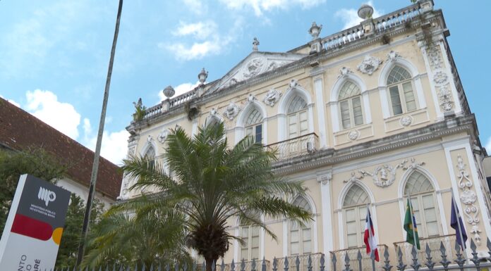 Quatro policiais militares são condenados por estupro e extorsão mediante sequestro em Salvador