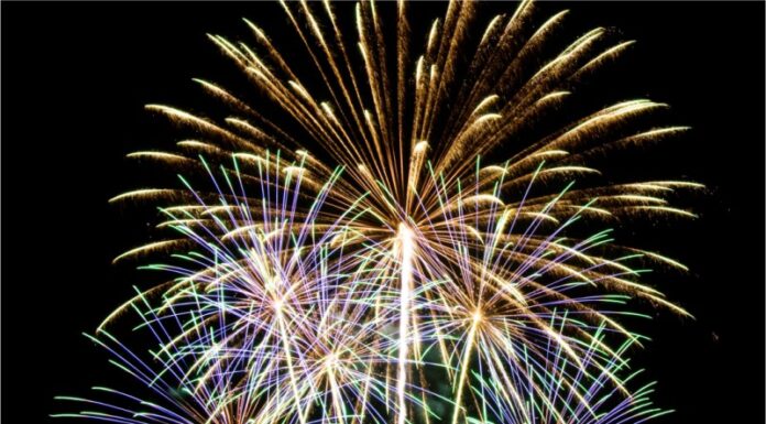 Queima de fogos pode desencadear crise sensorial em autistas