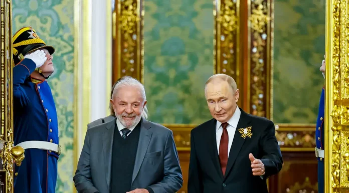 Lula conversa com Putin sobre Venezuela pós ataques dos EUA