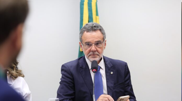 Casos de intolerância religiosa crescem na Bahia; autor da lei nacional, Daniel Almeida reforça defesa do respeito à diversidade