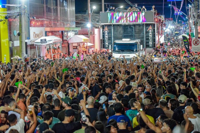 Carnaval-dia-1-3-1536x1023