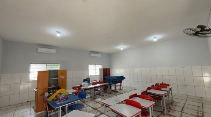 Após reinvindicação de responsáveis, Seduc de Juazeiro afirma que Escola 2 de Julho recebe manutenção enquanto reforma definitiva está em licitação