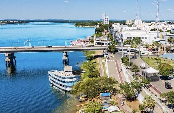 Frequentador reclama de poluição sonora e falta de ordenamento na Orla de Juazeiro