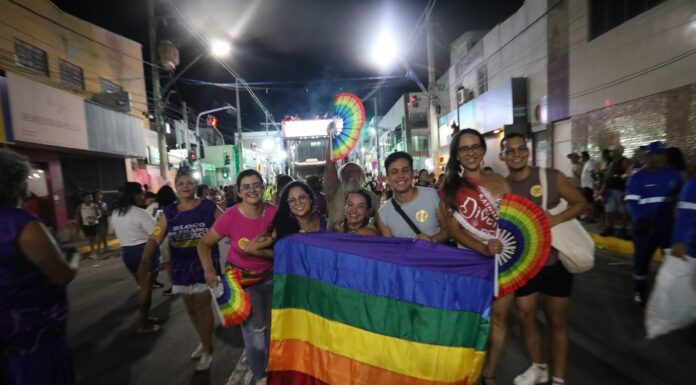 Carnaval de Juazeiro tem primeiro dia marcado por ações de cuidado, proteção e acolhimento social