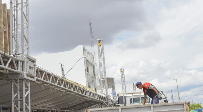 Estrutura do Carnaval de Juazeiro 2026 avança e cidade já vive clima de folia