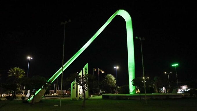 Vandalismo: Monumento do Centenário de Petrolina, cartão postal da cidade, tem cabos furtados por vândalos