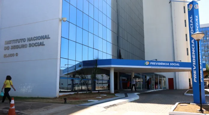 Tese da AGU obriga autor de feminicídio a ressarcir pensão do INSS