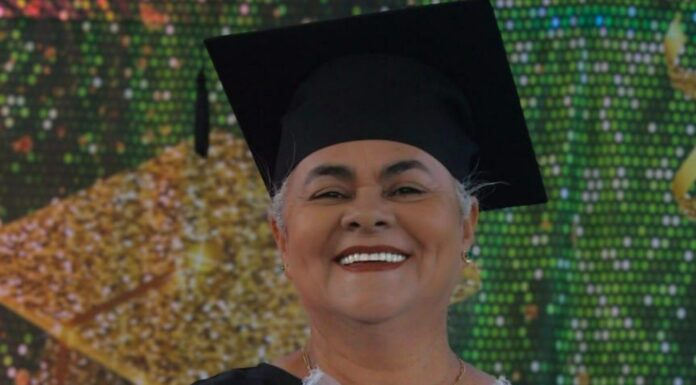 Da EJA à universidade federal: aos 65 anos, estudante da rede estadual é aprovada no SISU