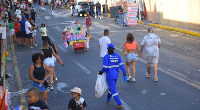 Catadores transformam o Carnaval de Juazeiro em exemplo de inclusão social e sustentabilidade
