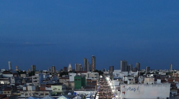 Carnaval de Juazeiro 2026 movimenta mais de R$ 120 milhões e consolida cidade como potência econômica e cultural