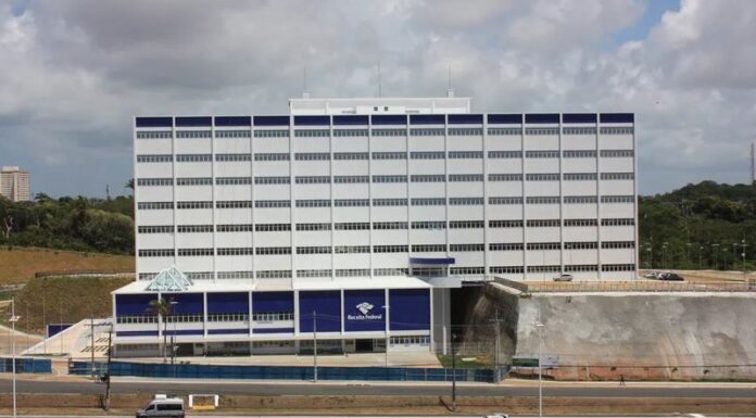 Funcionário da Receita Federal em Salvador está entre os suspeitos pelo vazamento de dados de ministros do STF; veja os demais.