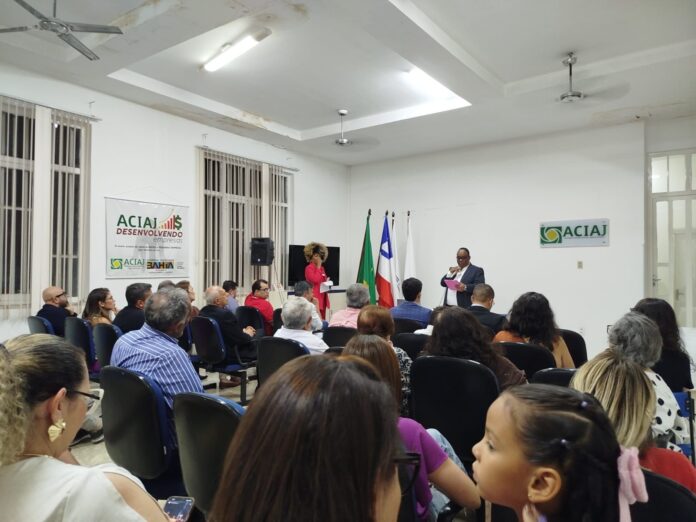 ecb4b180-bbc2-40d8-a833-0e3e65286810