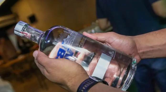 Paciente apresenta sintomas de intoxicação após ingerir Vodca, em Petrolina; caso está sendo investigado