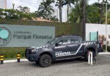 Operação Vassalos: Liga Baiana Engenharia é alvo da Polícia Federal por desvio de emendas; agentes foram a condomínio de luxo de Salvador nesta quarta-feira (25)
