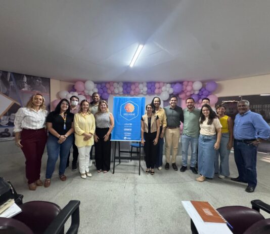 Petrolina realiza 1º encontro com articulação do Programa Prefeitas e Prefeitos Amigos da Criança