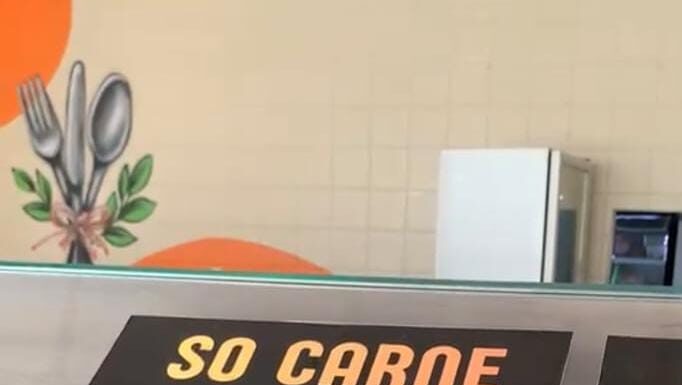 “R$ 70, 80 por um quilo da comida?: Estudante chama atenção para preços abusivos no restaurante da faculdade Estácio, em Juazeiro