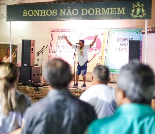 14 de Março- Dia da Poesia: Manuca Almeida é homenageado com música, versos e exposição em Juazeiro