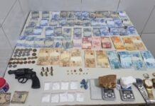 PM prende suspeito por tráfico e posse ilegal de arma em Juazeiro