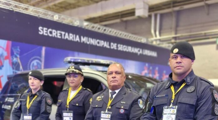 GCM de Sento Sé amplia qualificação em evento internacional de segurança em São Paulo
