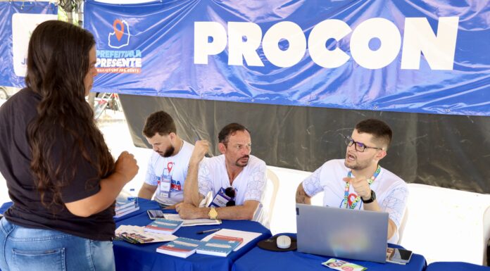 Prefeitura Presente: Procon Juazeiro leva serviços e orientações sobre defesa do consumidor para Carnaíba do Sertão