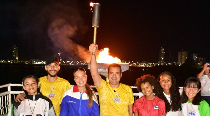 Prefeito Andrei destaca compromisso com a infância e juventude durante abertura da maior edição da história dos Jogos Escolares de Juazeiro